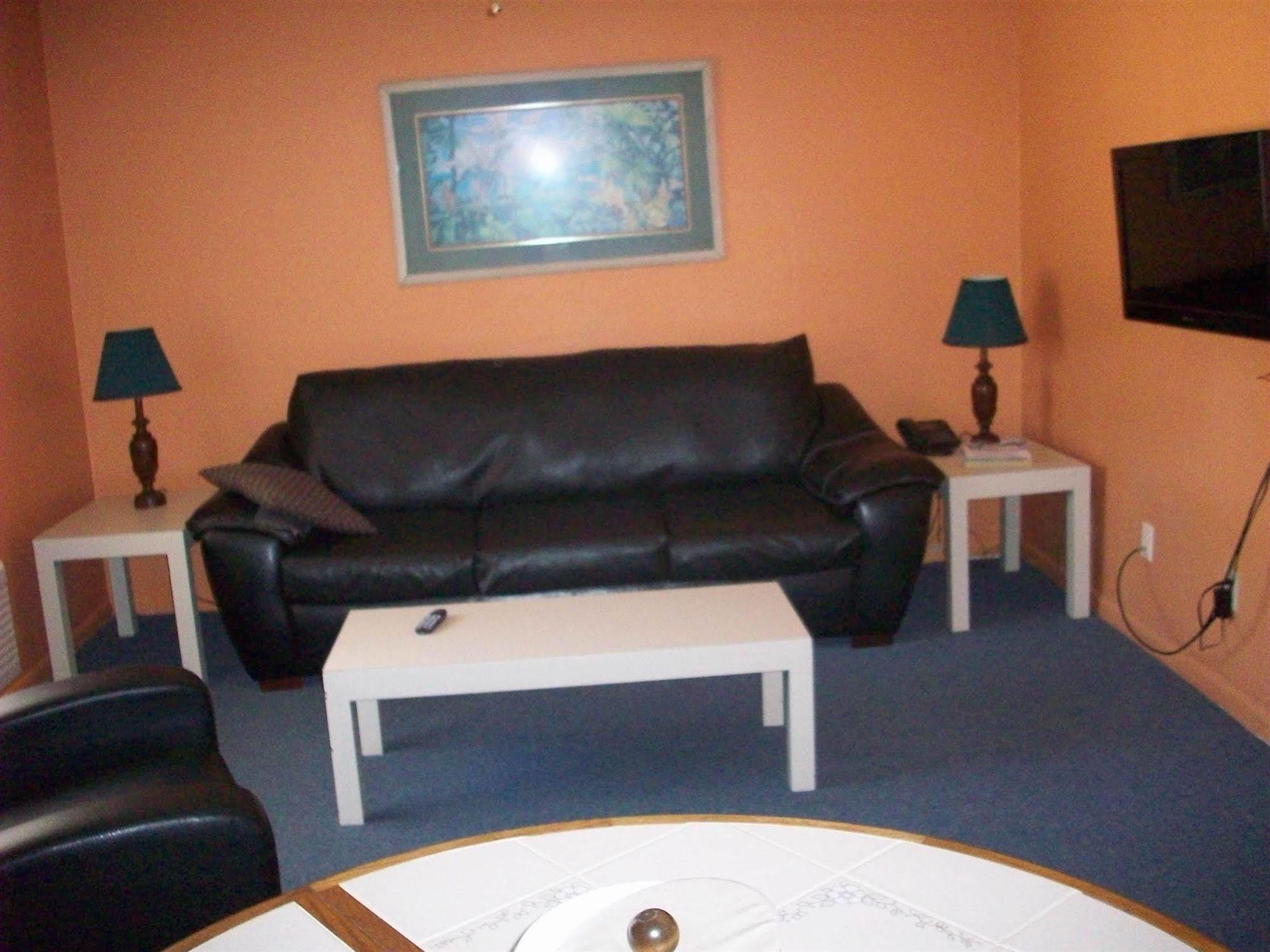 All-Suite Motel Edgewater  Eksteriør billede